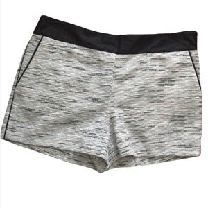 LOFT Black Gray Marled Dress Shorts Size 6 Pockets SMALL NWT Knit